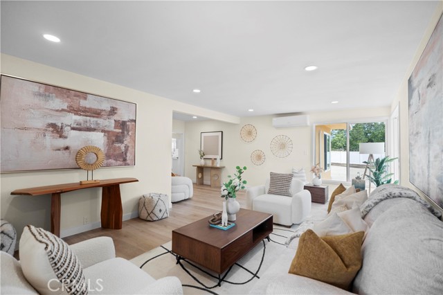 MLS #WS25224182 image #5