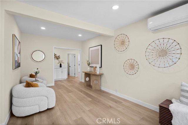 MLS #WS25224182 image #8