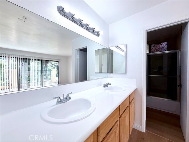 MLS #WS25224533 image #18