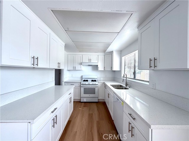 MLS #WS25224533 image #9