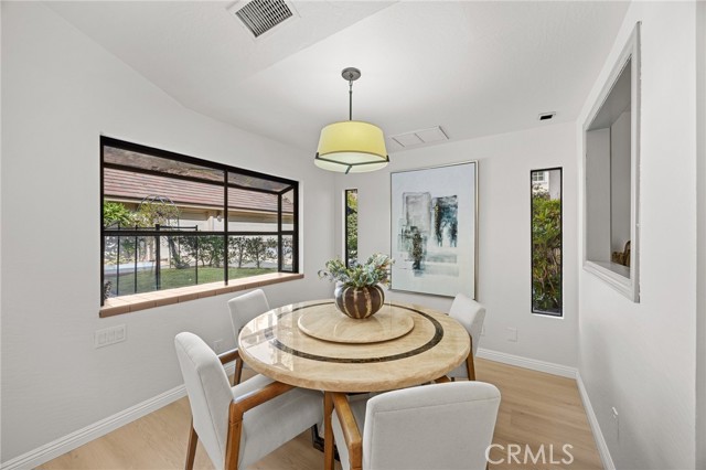 MLS #WS25224597 image #15