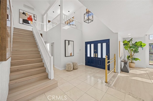 MLS #WS25224597 image #2