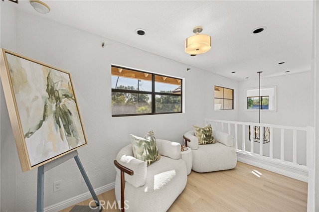 MLS #WS25224597 image #32