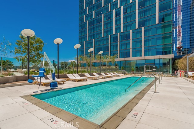 MLS #WS25224725 image #14