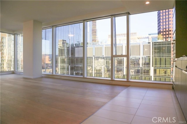 MLS #WS25224725 image #24