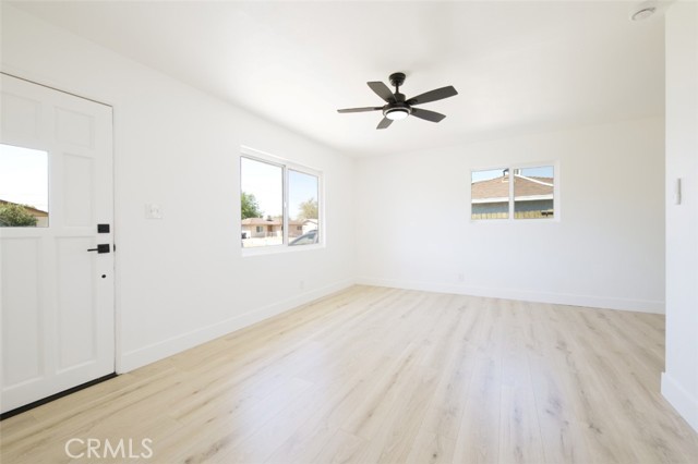 MLS #WS25225111 image #6