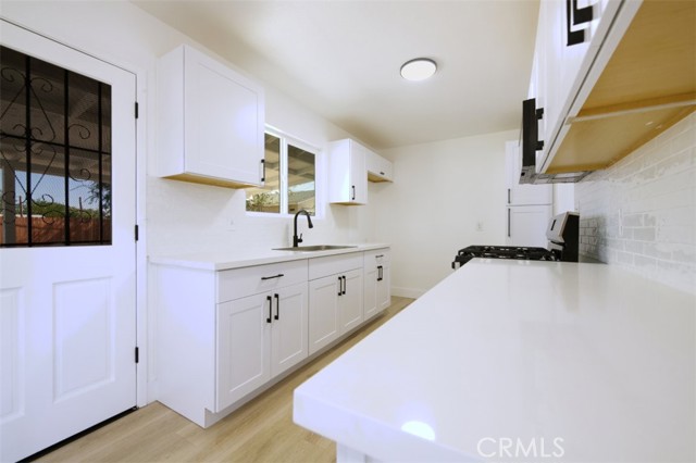 MLS #WS25225111 image #9