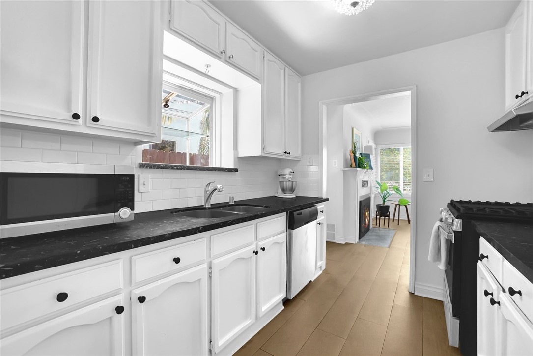 MLS #WS25225361 image #10