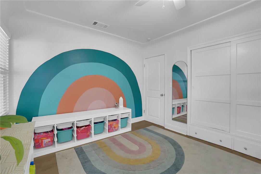 MLS #WS25225361 image #19