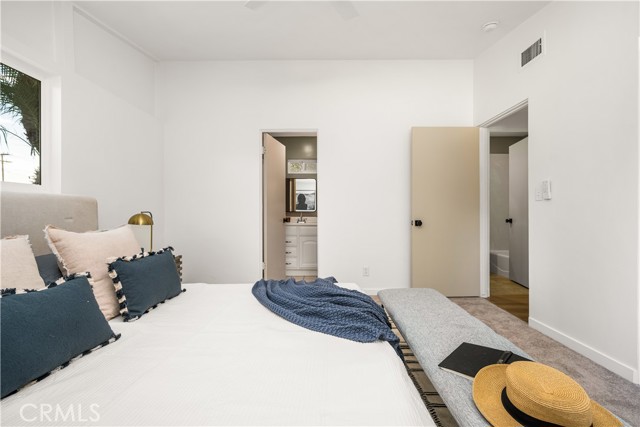 MLS #WS25225473 image #14