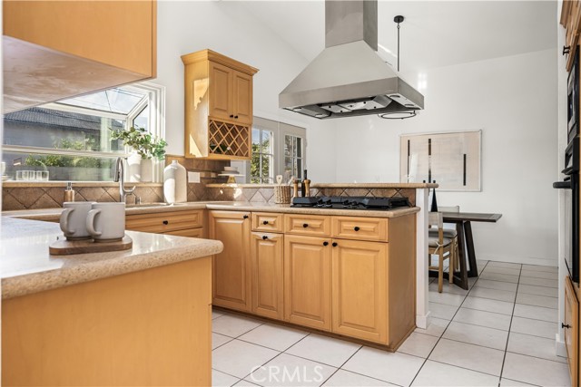 MLS #WS25225473 image #8