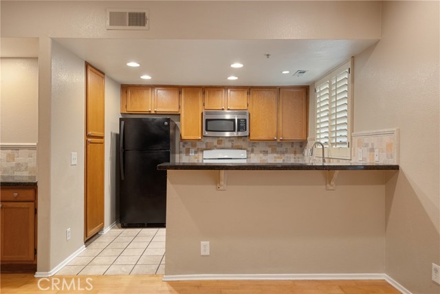 MLS #WS25225620 image #15