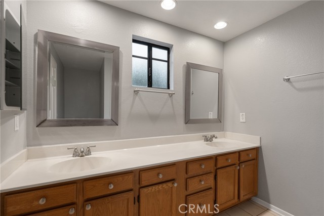 MLS #WS25225620 image #19