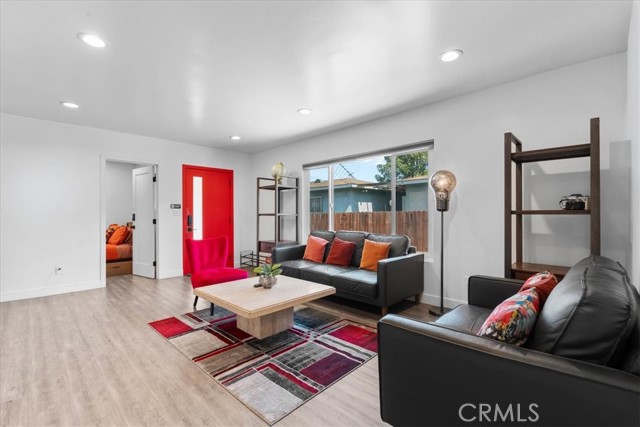 MLS #WS25226042 image #17