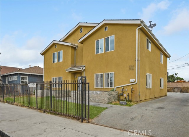 MLS #WS25226167 image #1