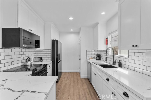 MLS #WS25227179 image #24