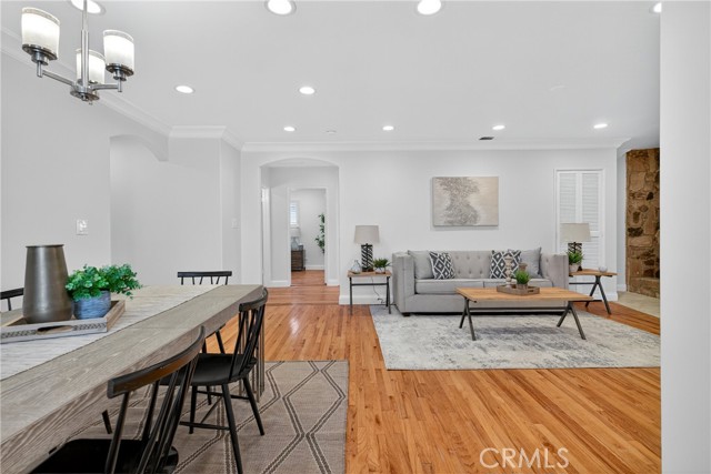 MLS #WS25227264 image #11