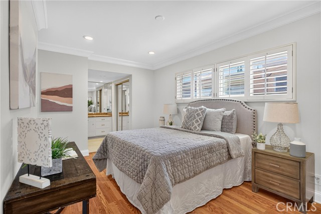 MLS #WS25227264 image #14