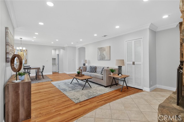 MLS #WS25227264 image #3