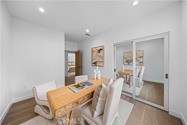 MLS #WS25227570 img 20