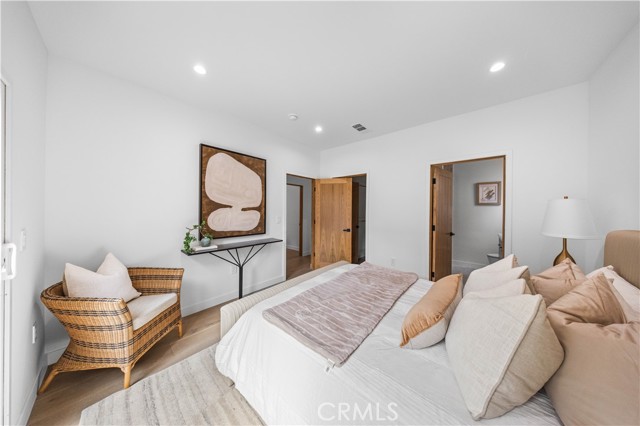 MLS #WS25227570 img 22