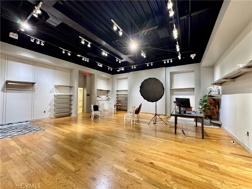 MLS #WS25227587 image #10