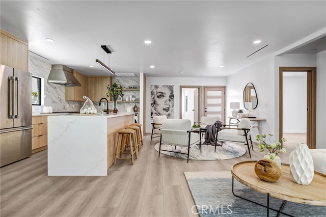 MLS #WS25228069 image #10