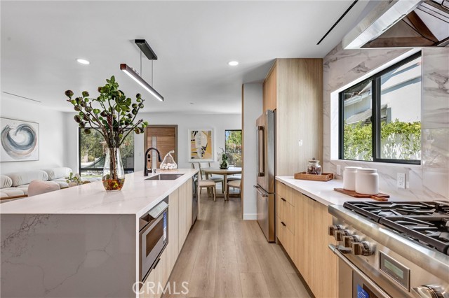 MLS #WS25228069 image #18