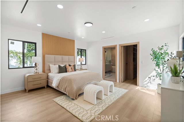 MLS #WS25228069 image #24