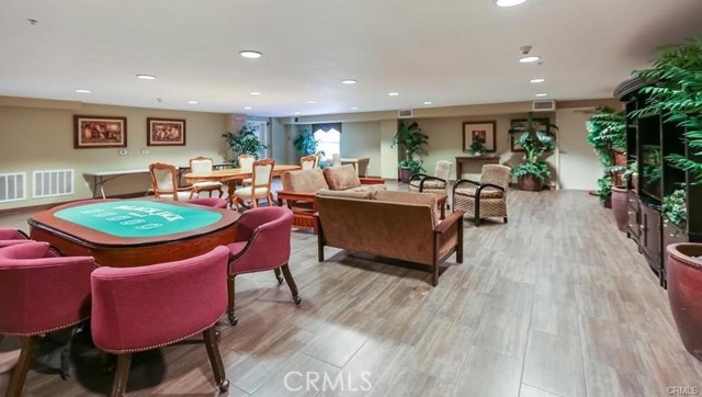 MLS #WS25228203 image #15