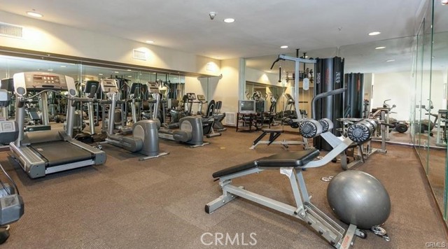 MLS #WS25228203 image #16