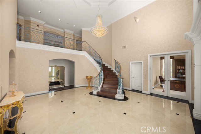 MLS #WS25228520 image #9