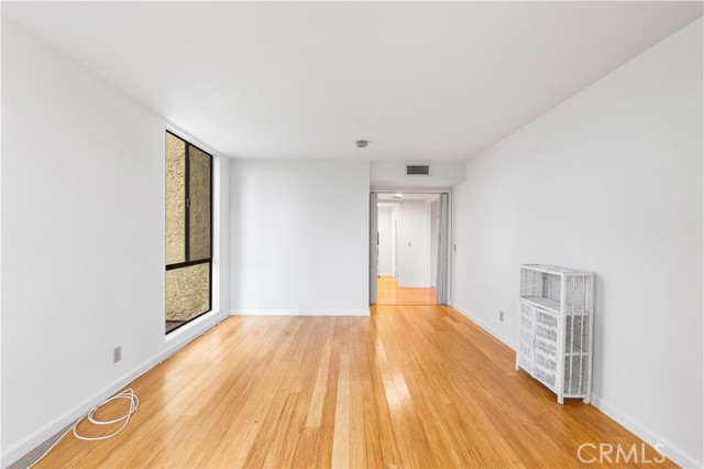 MLS #WS25228658 image #27