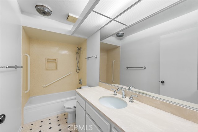 MLS #WS25228658 image #30