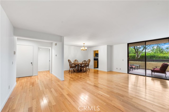 MLS #WS25228658 image #4