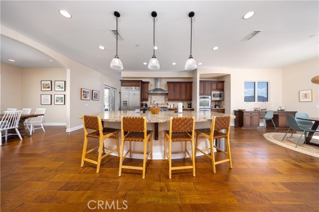 MLS #WS25229407 image #10