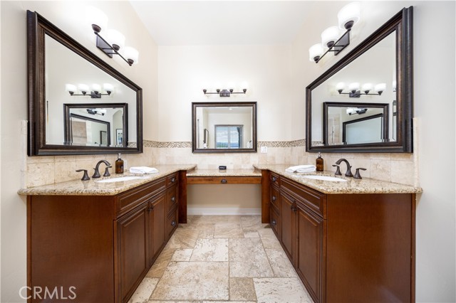 MLS #WS25229407 image #25