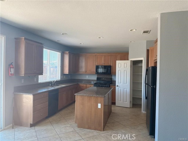 MLS #WS25229670 image #13