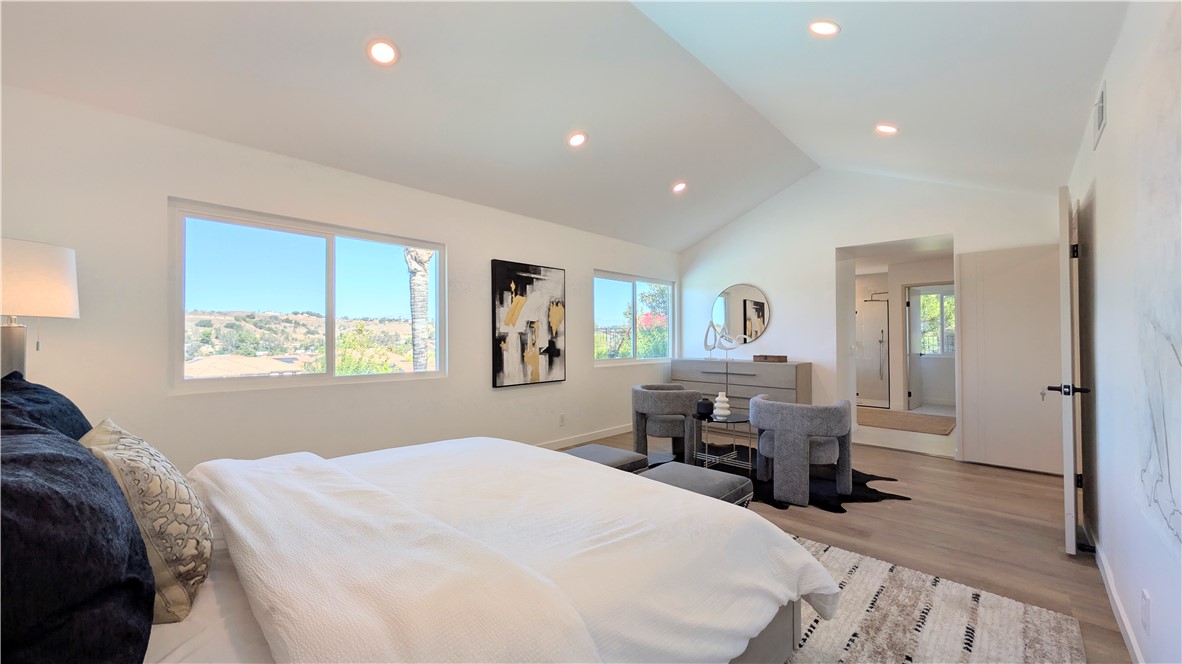 MLS #WS25229903 image #13