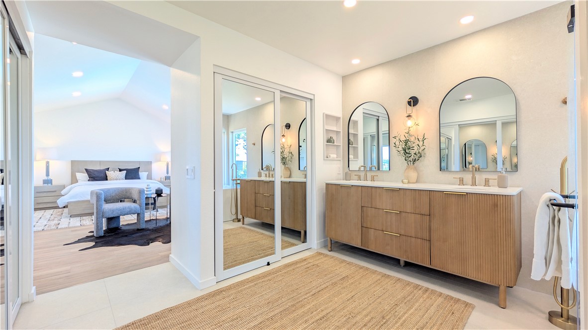 MLS #WS25229903 image #15