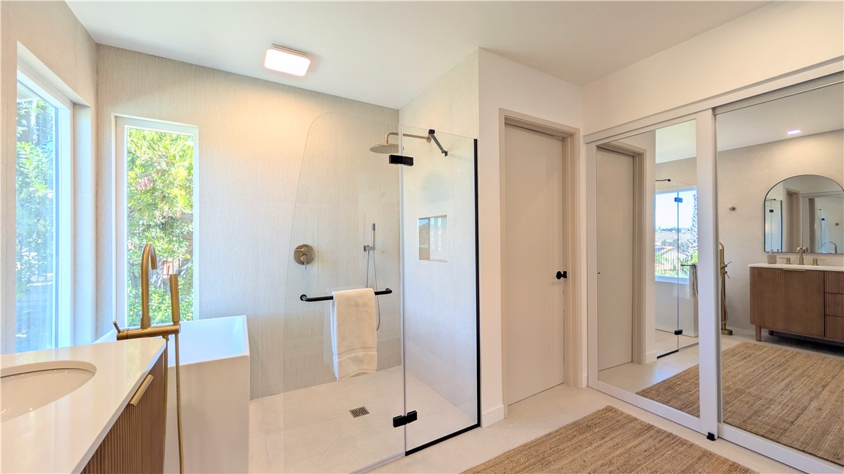 MLS #WS25229903 image #16