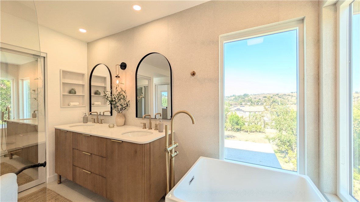 MLS #WS25229903 image #18