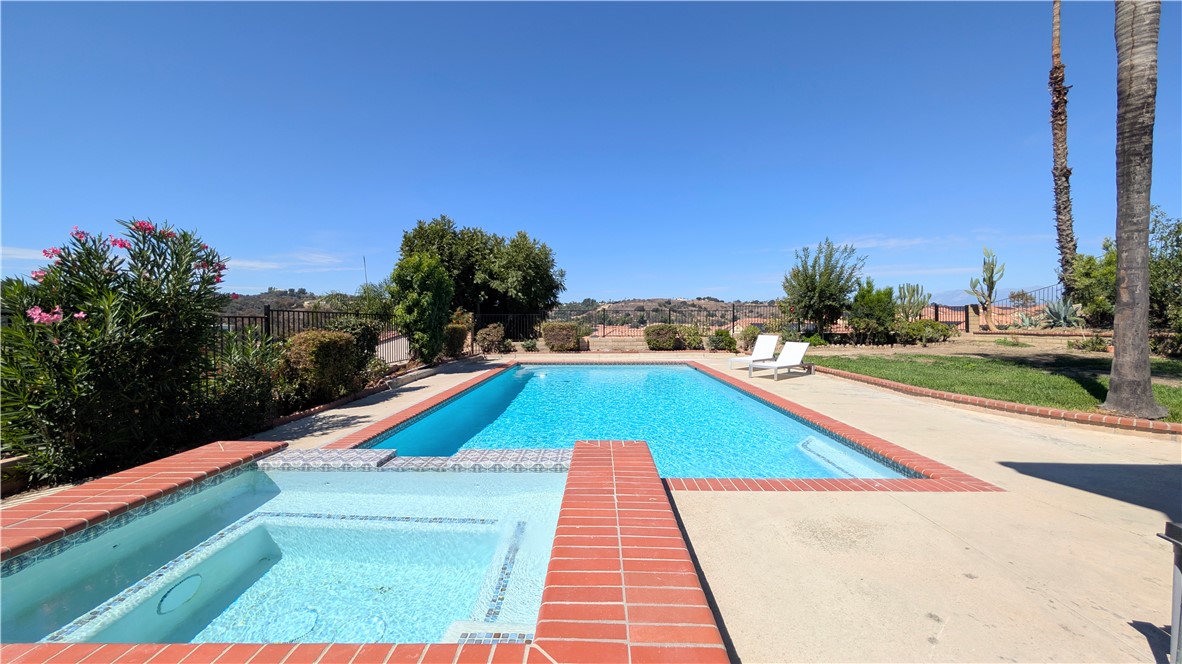 MLS #WS25229903 image #27