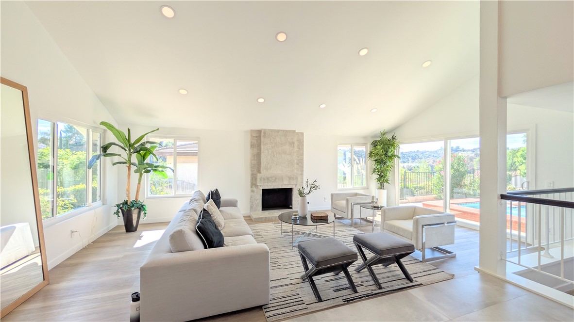 MLS #WS25229903 image #3