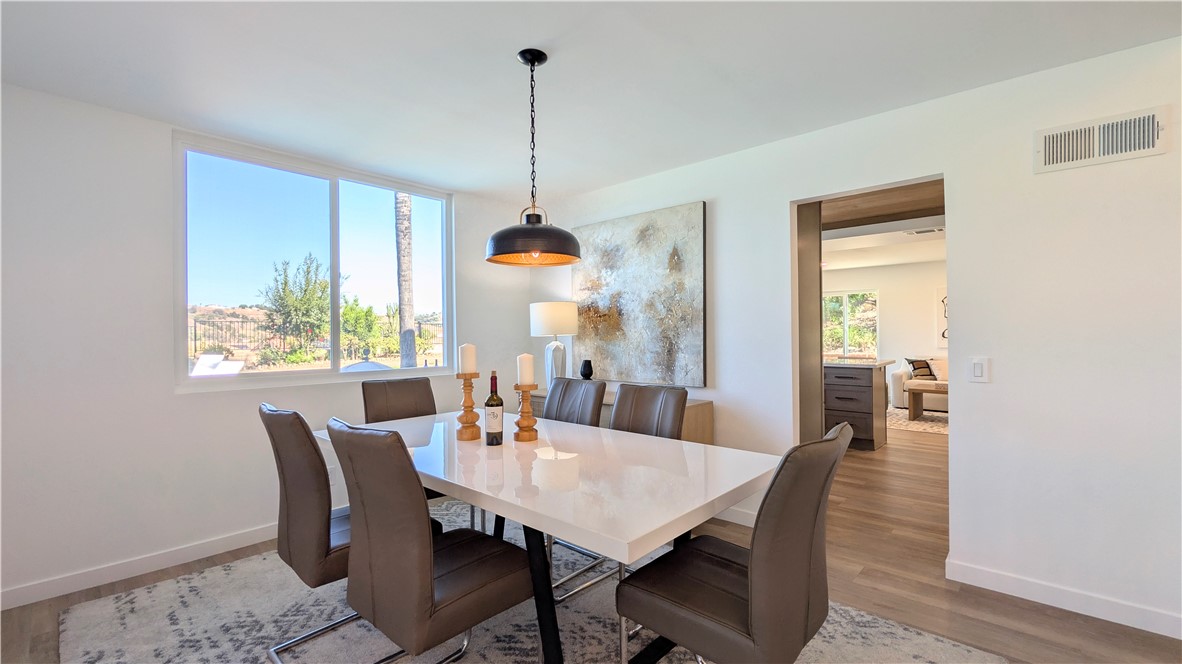 MLS #WS25229903 image #5