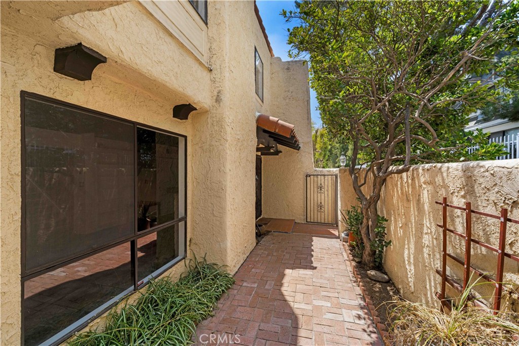 MLS #WS25229999 image #4