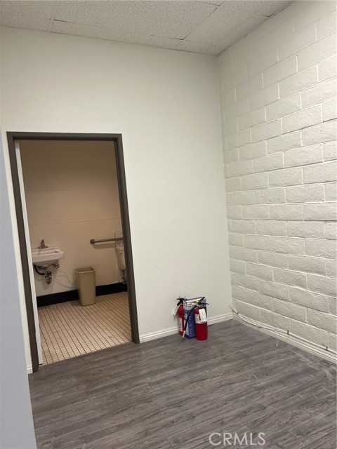 MLS #WS25230349 image #9