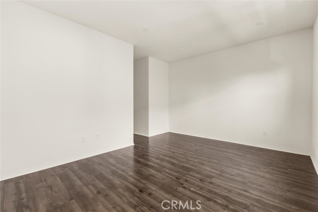 MLS #WS25230360 image #29