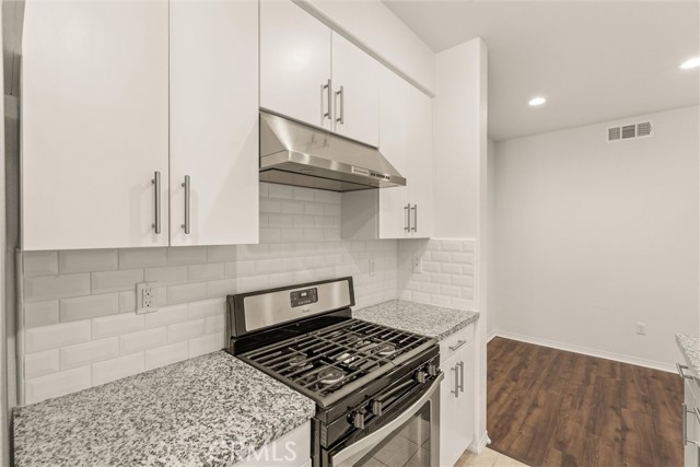 MLS #WS25230360 image #8