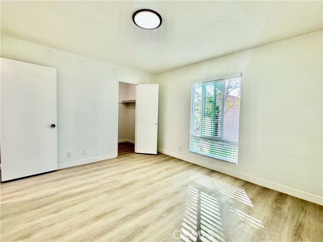 MLS #WS25230437 image #10